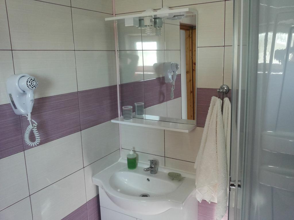 אפורי נורד Apartamente Rodica מראה חיצוני תמונה