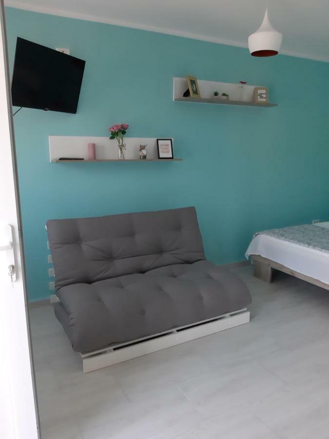 אפורי נורד Apartamente Rodica מראה חיצוני תמונה