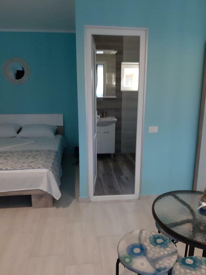 אפורי נורד Apartamente Rodica מראה חיצוני תמונה