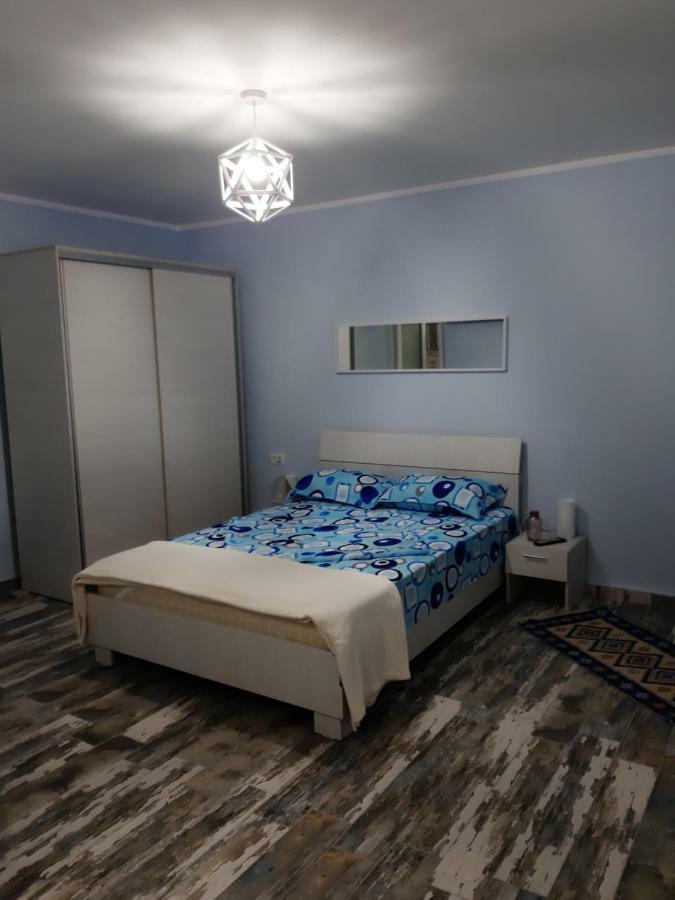 אפורי נורד Apartamente Rodica מראה חיצוני תמונה