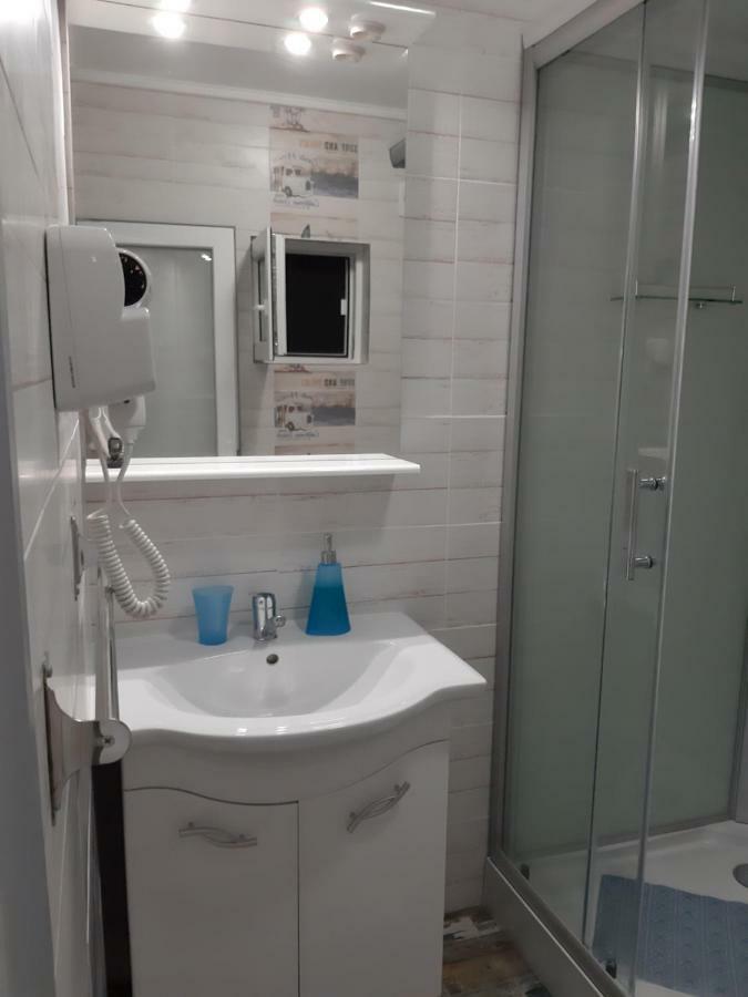 אפורי נורד Apartamente Rodica מראה חיצוני תמונה